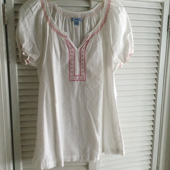 Izod White with Pink Embroidery Top Large - Picture 1 of 2